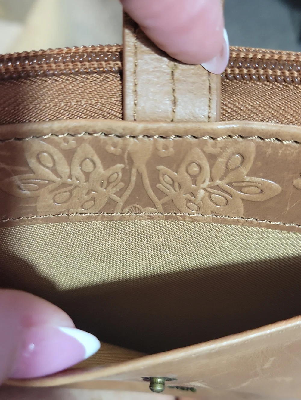 The Sak Tan Leather Crossbody Wallet Bag